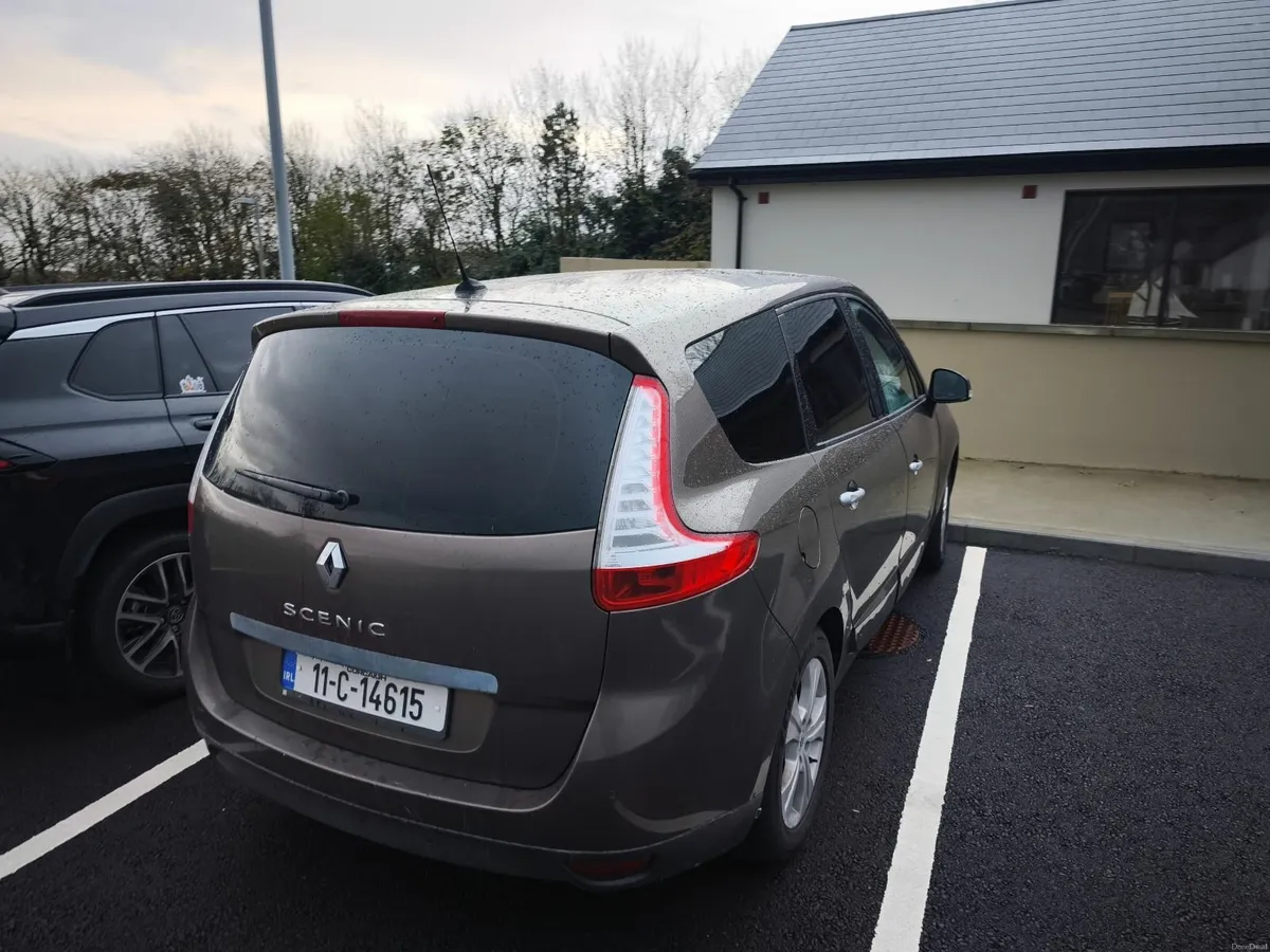 Renault Grand Scenic 2011 - Image 4