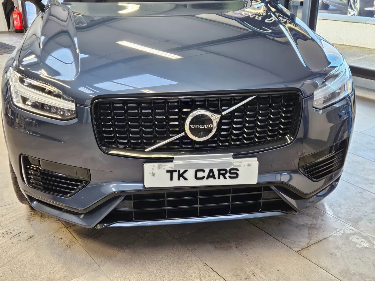 22 VOLVO XC90 T8 ULTIMATE AWD RECHARGE - Image 4