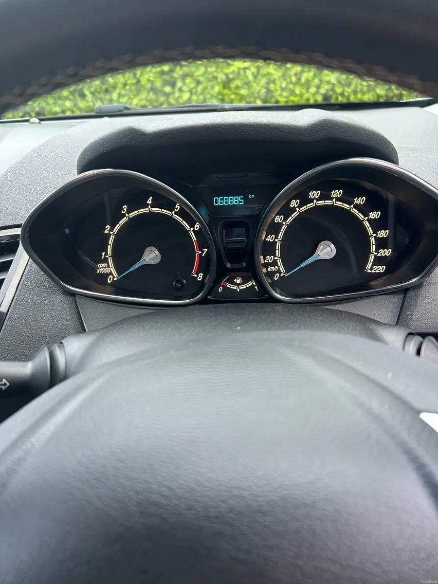 Ford Fiesta - Image 4