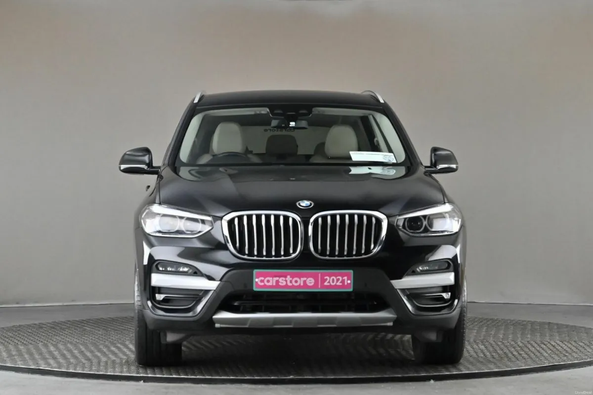 BMW X3 2.0 XDRIVE30E XE **BEIGE LEATHER** - Image 2