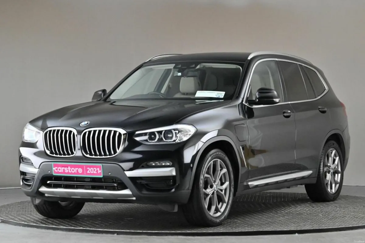 BMW X3 2.0 XDRIVE30E XE **BEIGE LEATHER** - Image 3