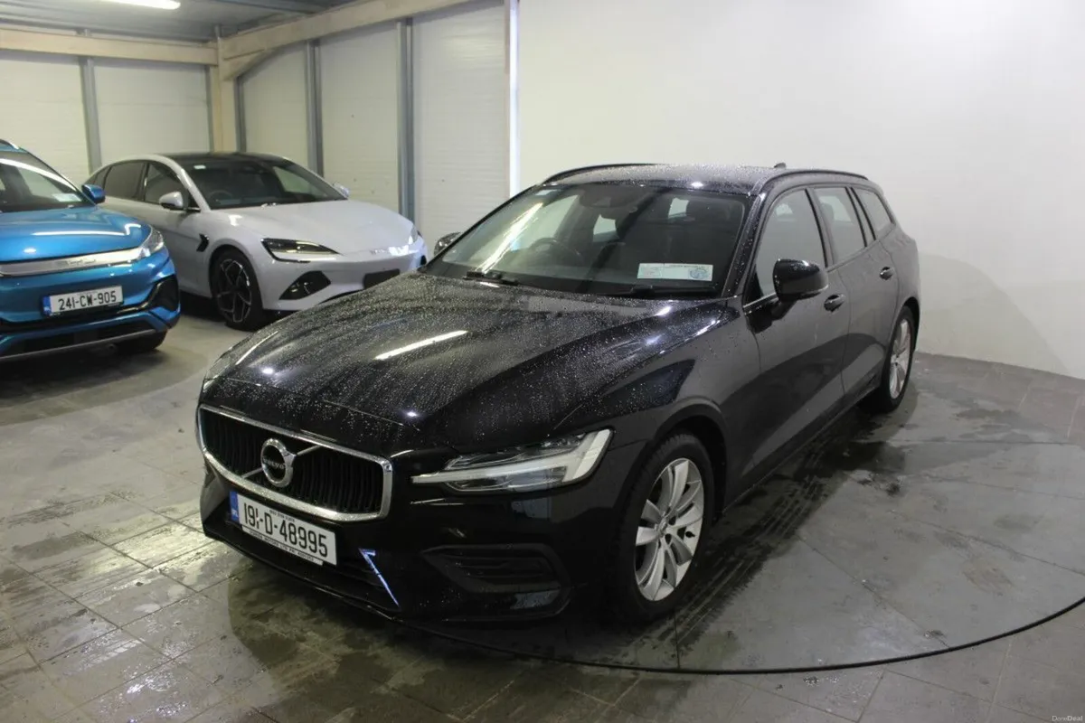 Volvo V60 D3 (150hp) Momentum Auto (TENDER 8) - Image 4