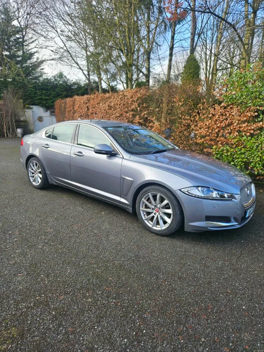 Jaguar XF 2.2D LUXURY 197bhp *Low  KMs* - Image 1
