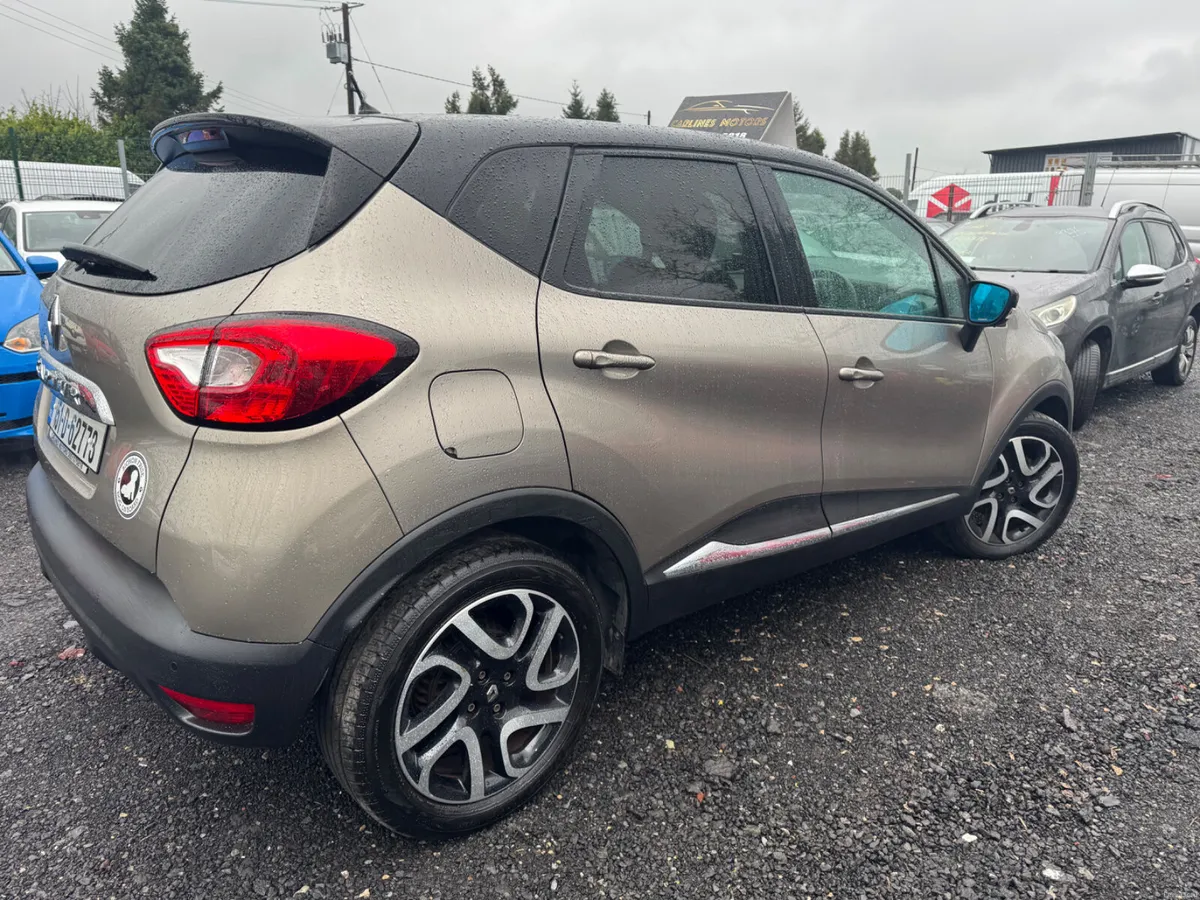 Renault Captur Automatic - Image 3