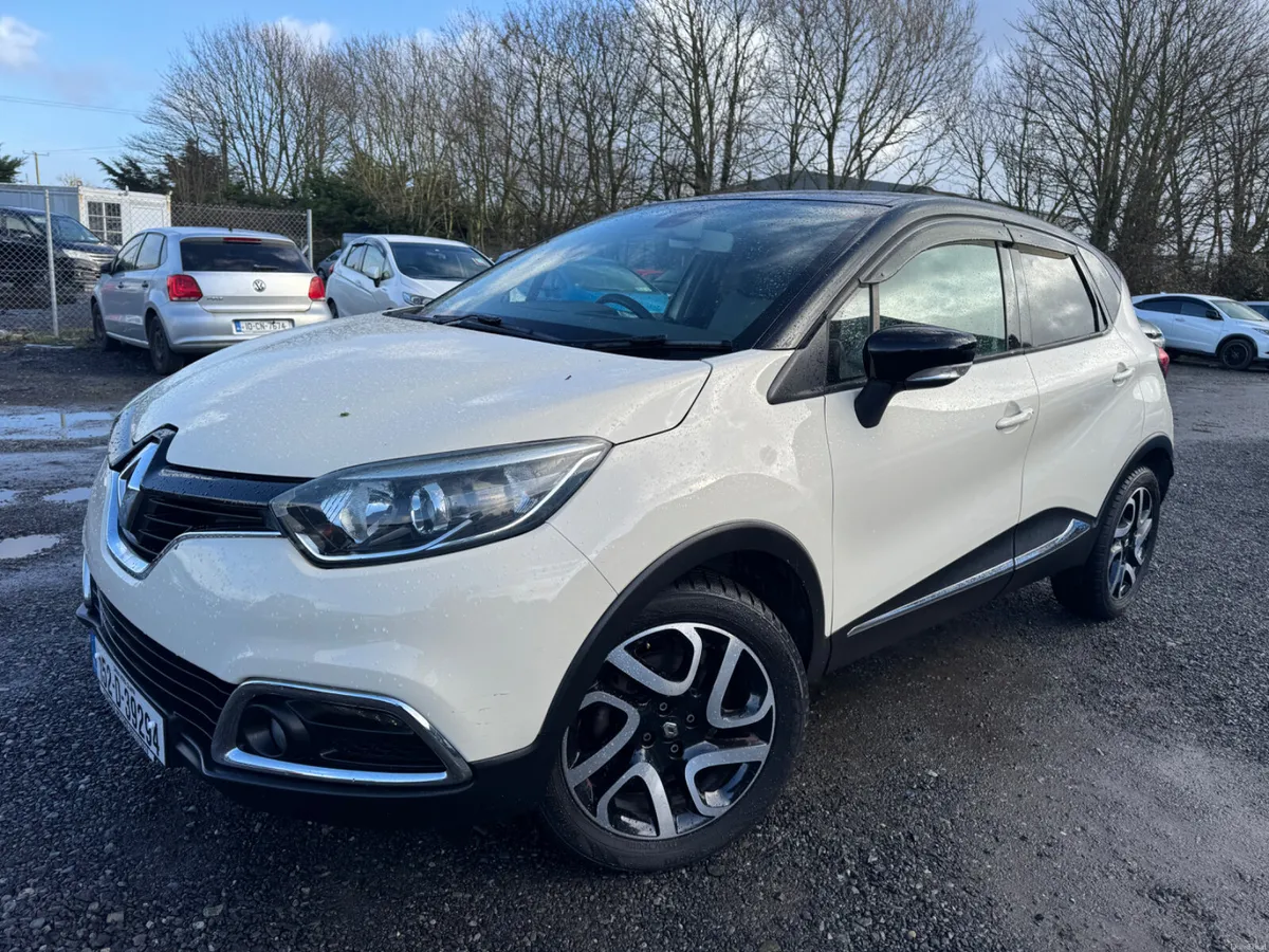 Renault Captur Automatic - Image 2