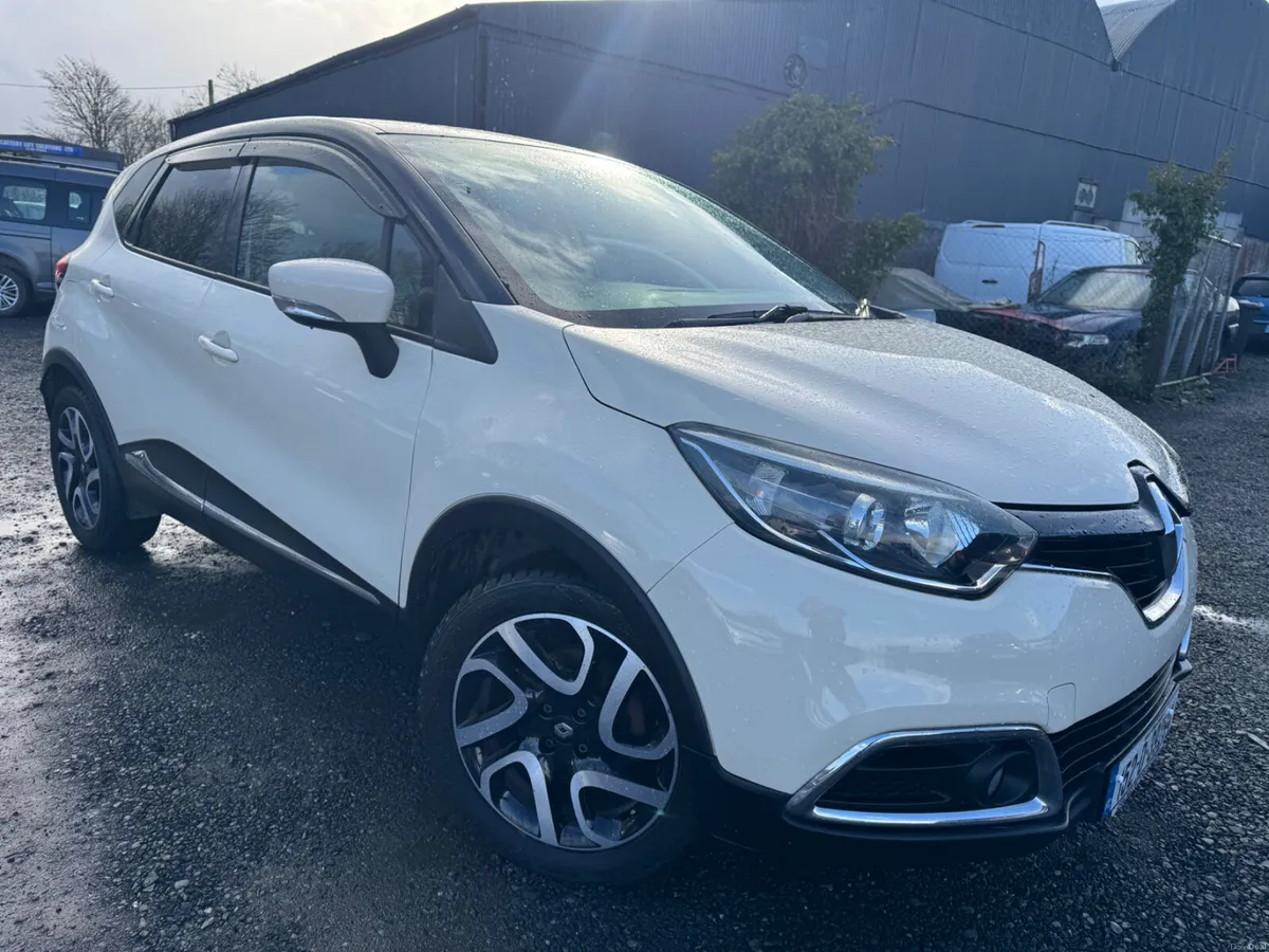 Renault Captur Automatic - Image 1