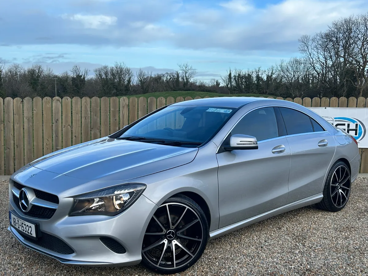 Mercedes-Benz Cla180D Urban - Image 1