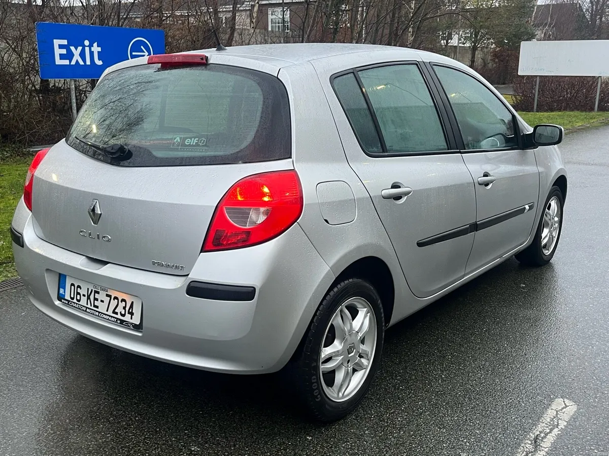 NEW NCT LOW KMS 1.2 LTR RENAULT CLIO - Image 2