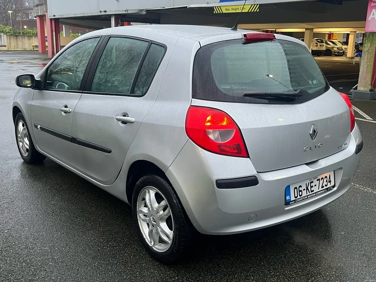 NEW NCT LOW KMS 1.2 LTR RENAULT CLIO - Image 3