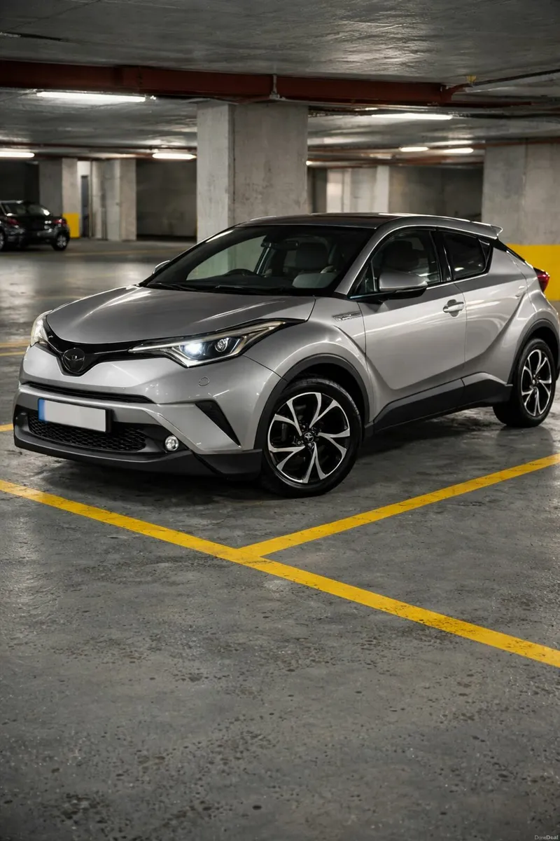 Toyota C-HR 2019 SPORT - Image 1