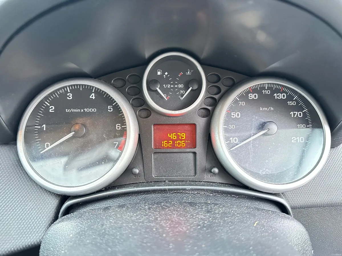 Peugeot 207 2008 - Image 3