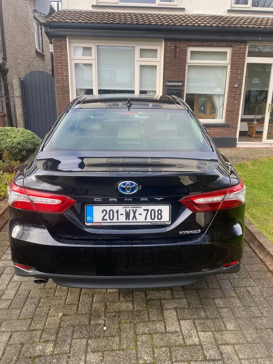 Toyota Camry High Spec - Image 2