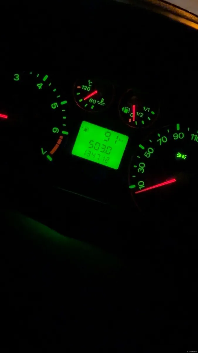 Ford fiesta - Image 4