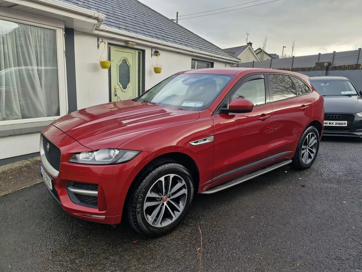 Jaguar F pace R sport AWD - Image 4
