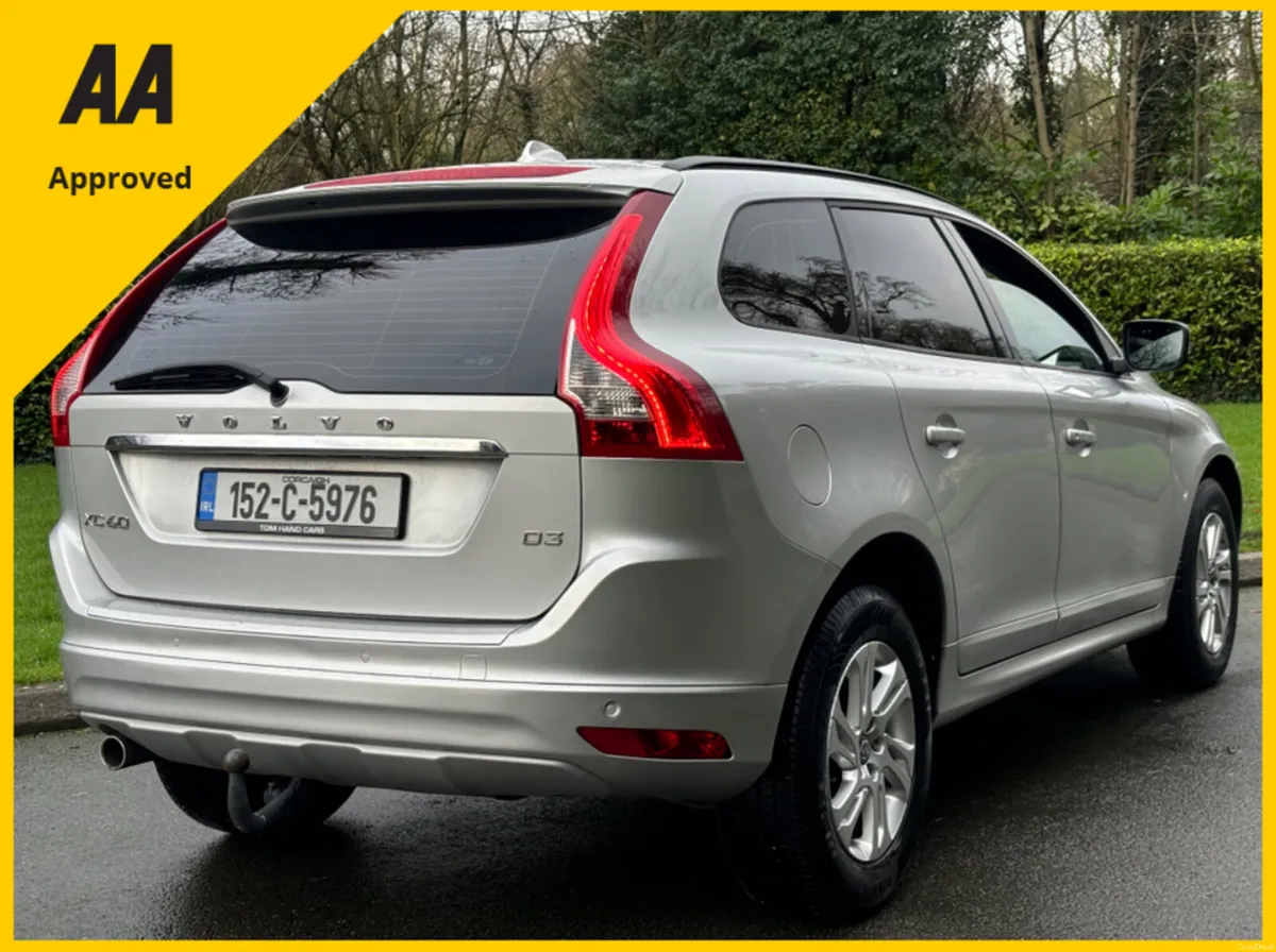 Volvo XC60 2.0D FWD ES 2015 *FULL SERVICE HISTORY* - Image 5