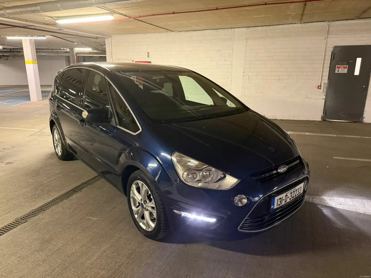 2013 FORD SMAX AUTOMATIC LOW MILEAGE MINT - Image 1