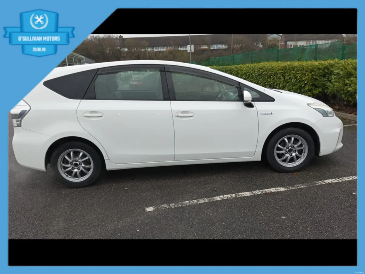 Toyota Prius / 2013 / 1.8 PETROL HYBRID / AUTO - Image 4