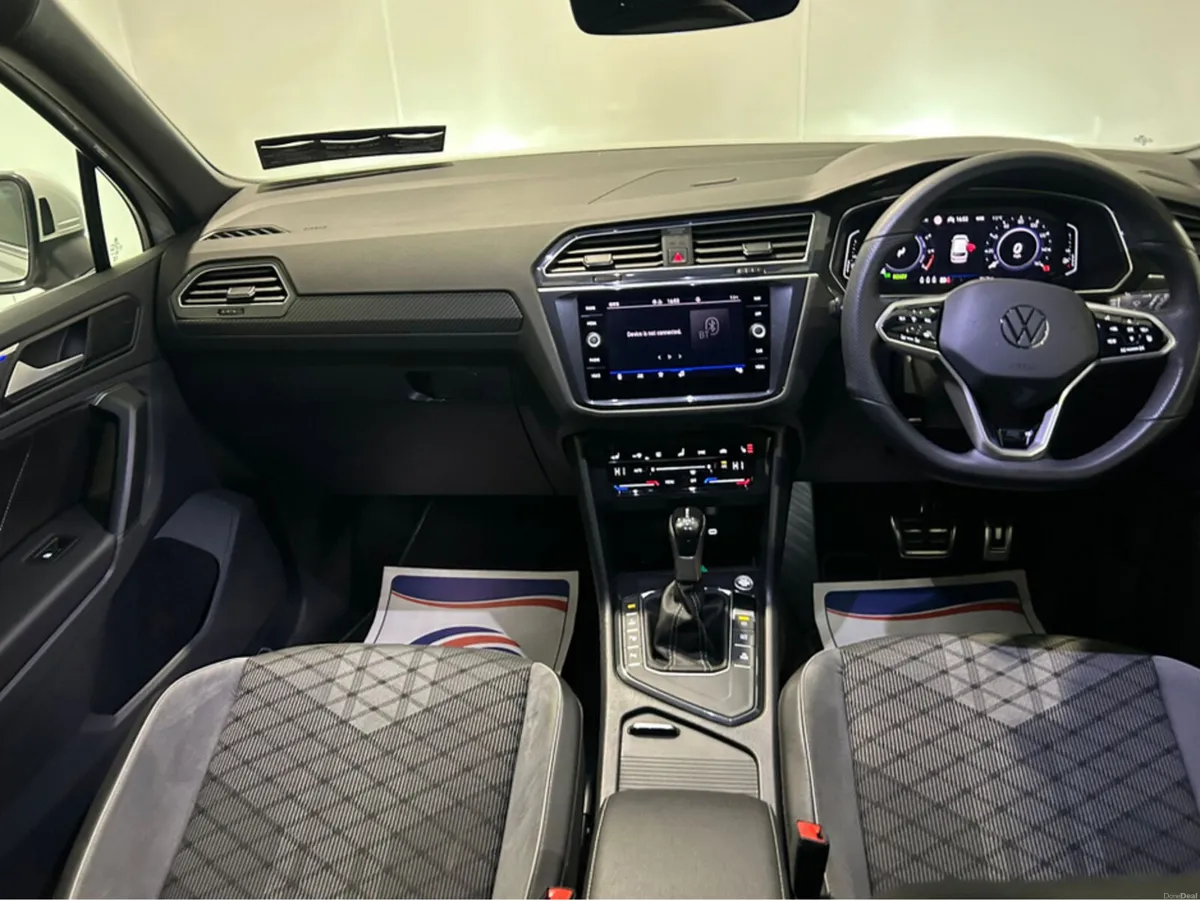Volkswagen Tiguan R-LINE 1.4 TSI PHEV S- DSG - Image 3
