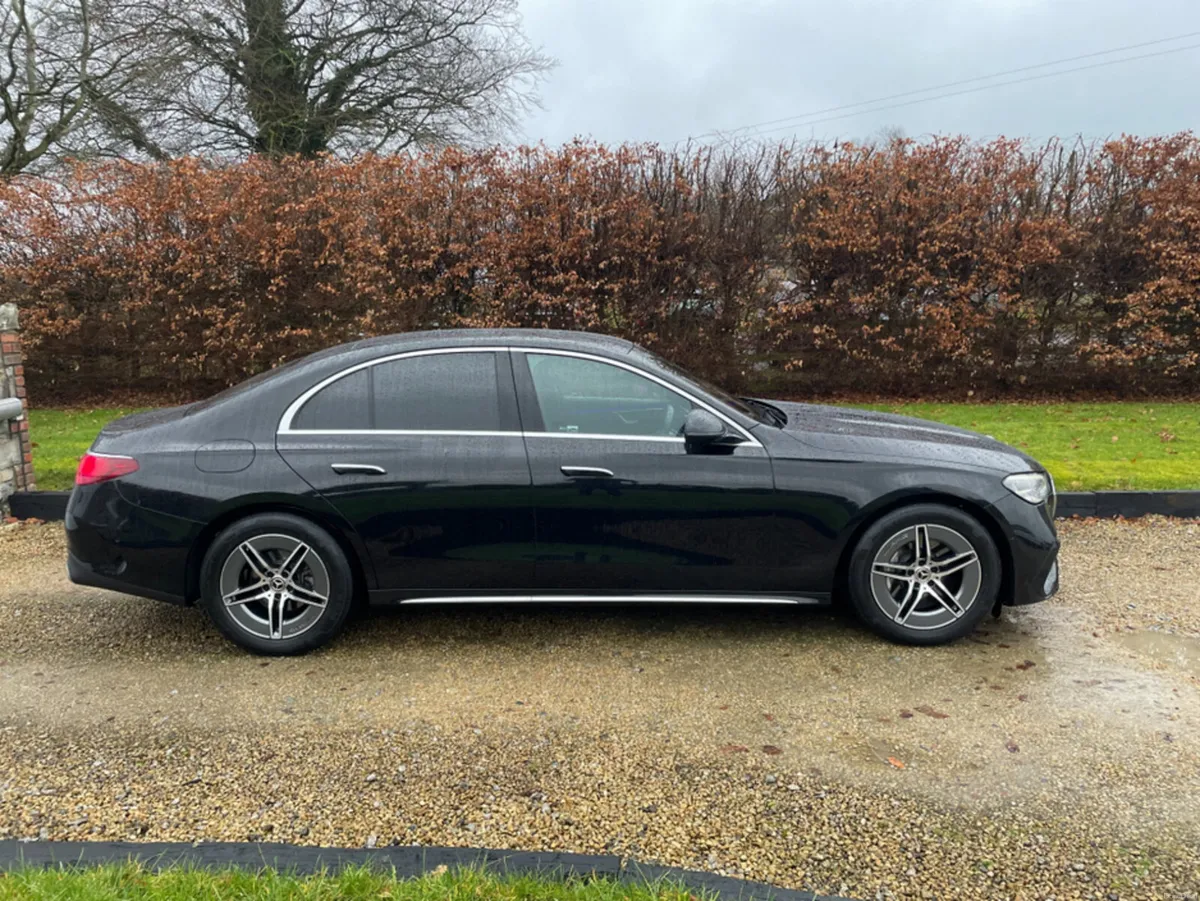 Mercedes-Benz E-Class 220 AMG LINE DIESEL 2.0 LITR - Image 4