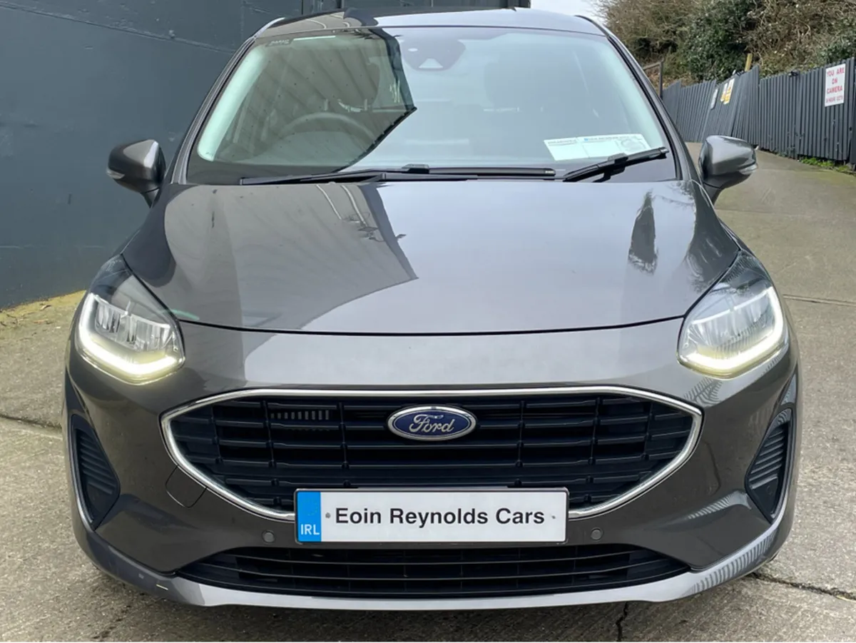 Ford Fiesta TREND CONNECTED 1.0T 100 5DR LOW KMS - Image 3