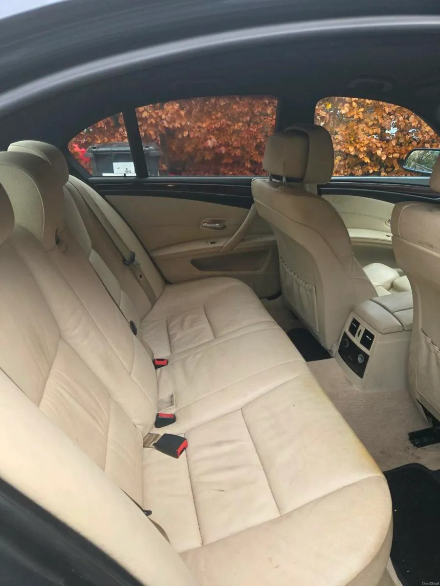 BMW 5-Series 2009 Swap for a cDacia - Image 3