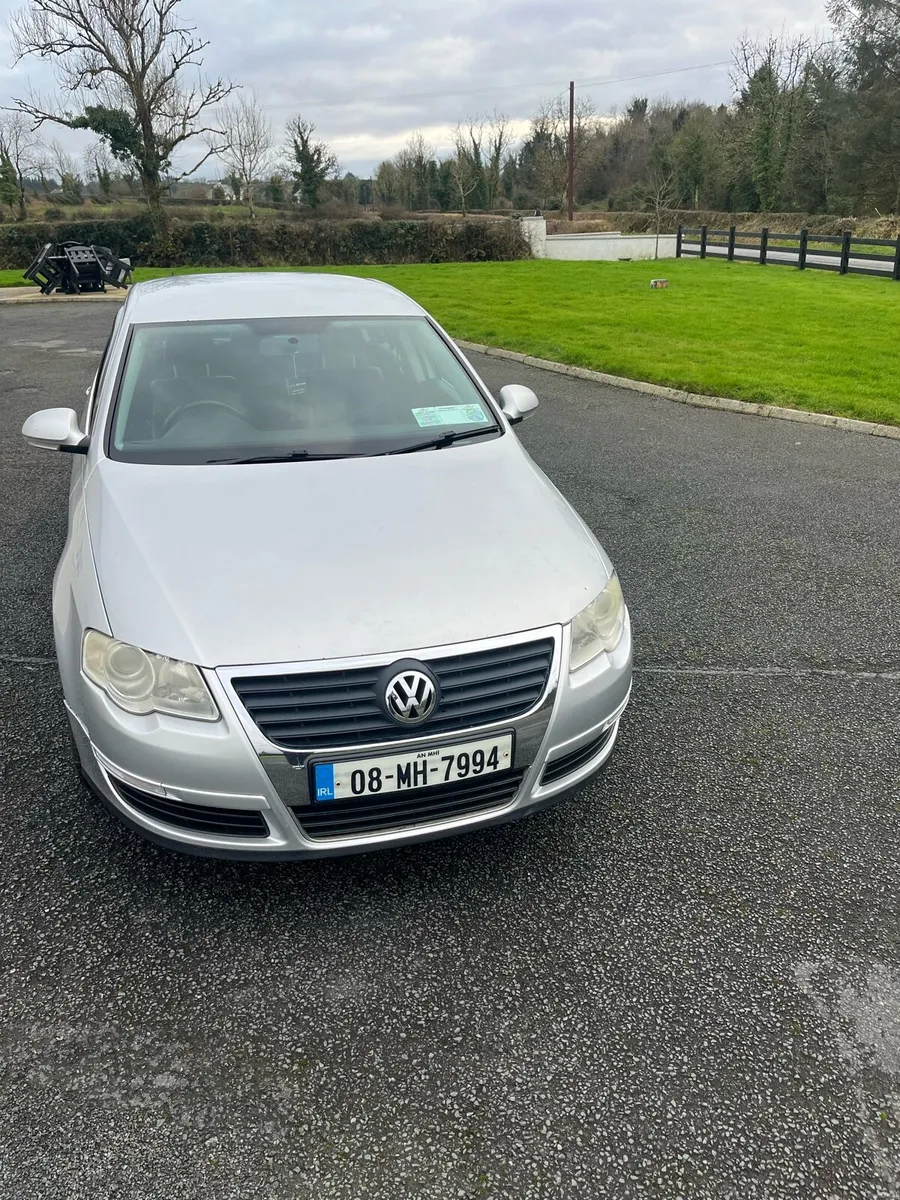 Volkwagen Passat - Image 2