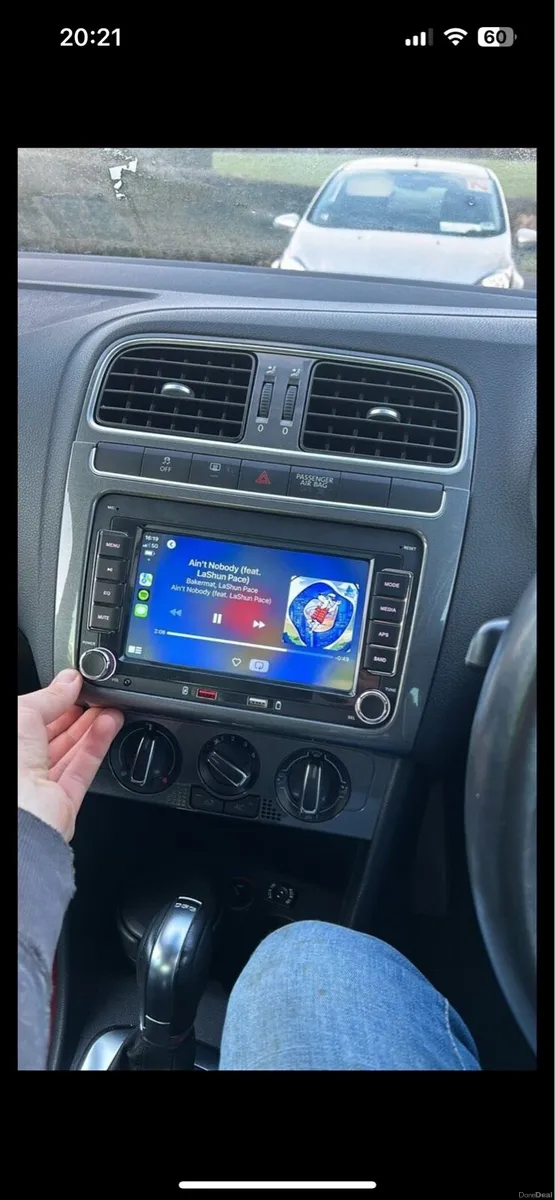 VW Polo 1.4 Automatic - Image 3