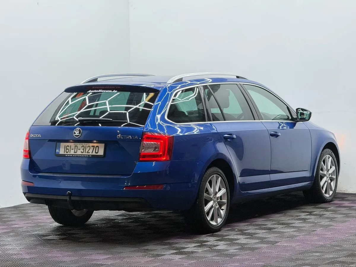 2016 Skoda Octavia Estate 1.6TDI Style - Image 4