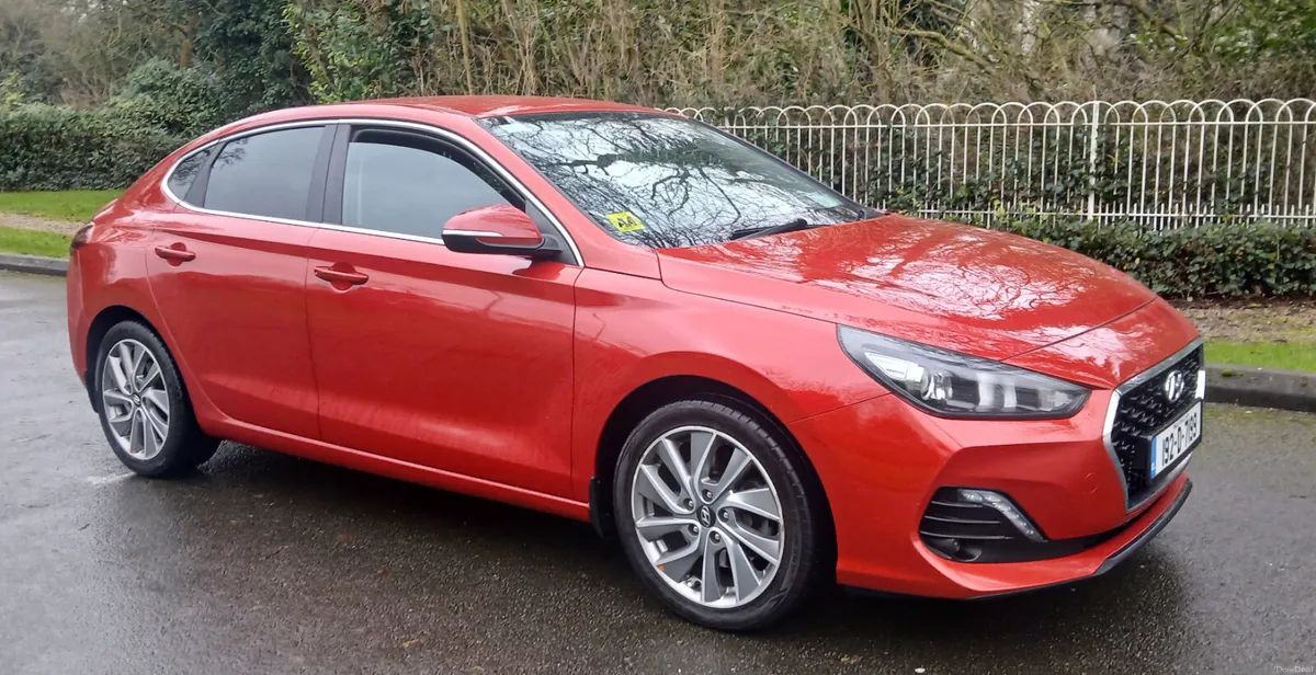 Hyundai i30 2019 1.0 DELUXE 5dr *FSH* - Image 1