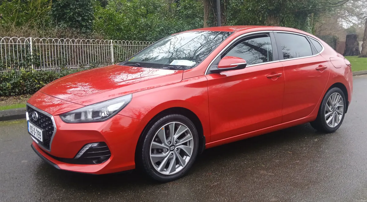 Hyundai i30 2019 1.0 DELUXE 5dr *FSH* - Image 2
