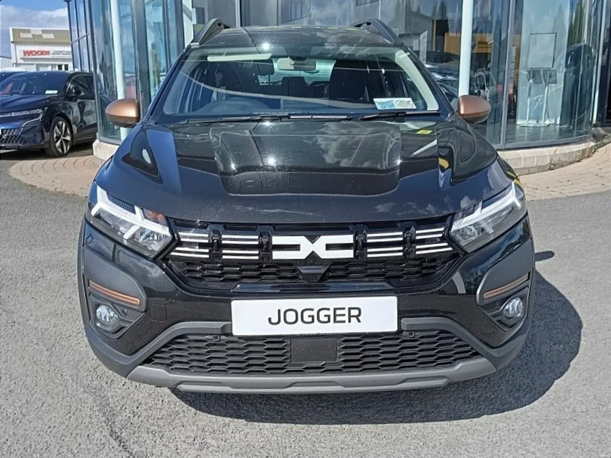 Dacia Jogger HEV 155 Extreme Auto - Image 2