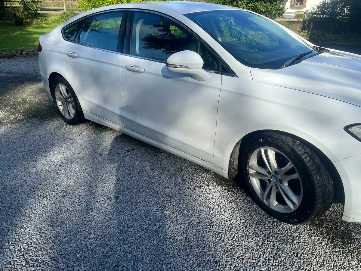 Ford mondeo 2016 - Image 2