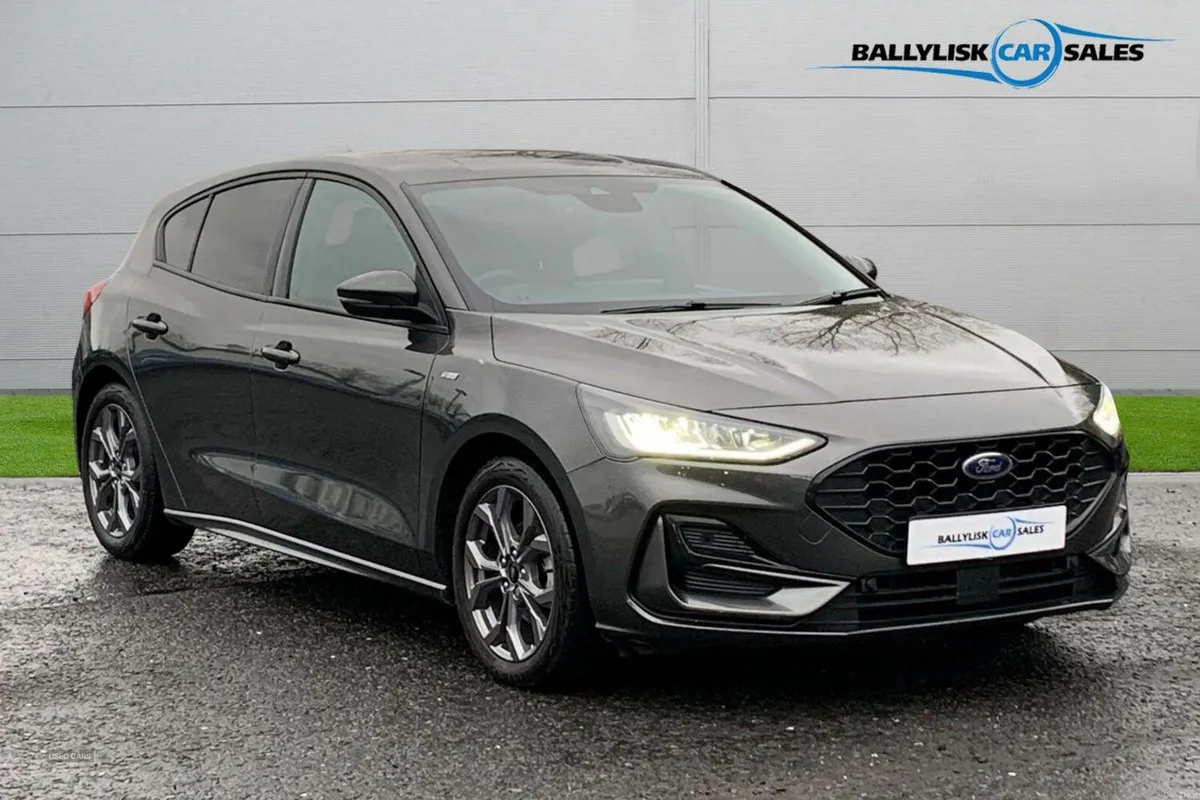Ford Focus 1.0 125PS ST Line in Magntic Grey with - Image 1