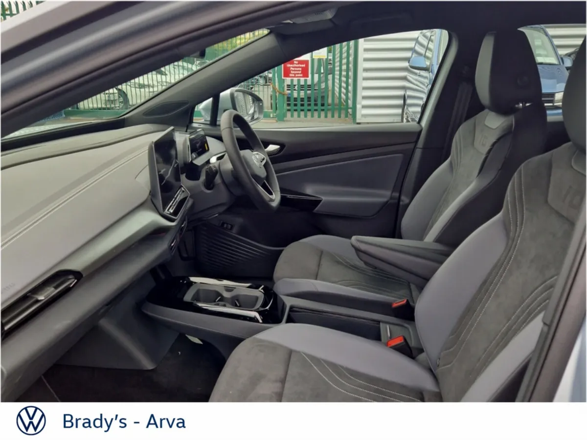 Volkswagen ID.4 PRO PLUS 77KWH 286HP - Image 4