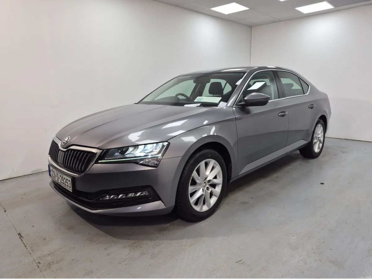 Skoda Superb AMBITION 2.0 TDI 150HP 5DR - Image 1