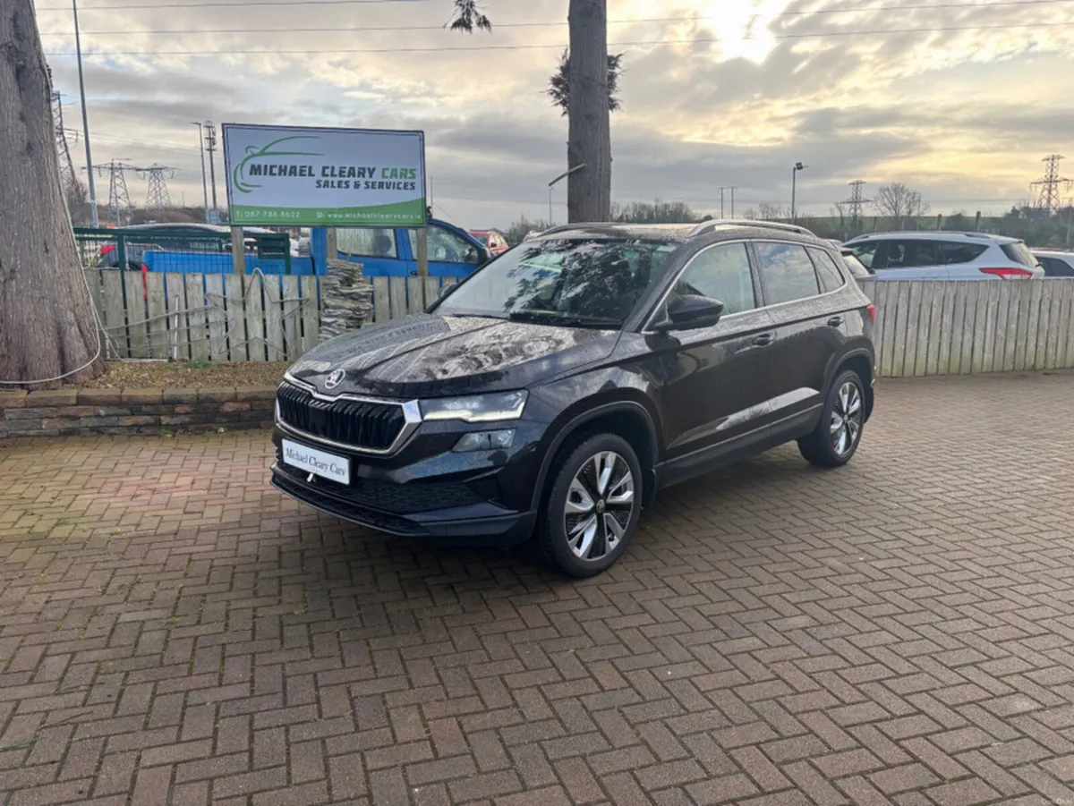 Skoda Karoq STYLE 2.0 TDI 115HP 5 5DR - Image 1
