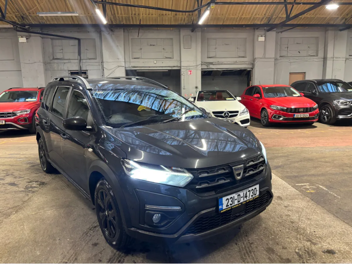 Dacia Jogger EXTREME SE TCE 110 5DR 7 Seater - Image 2