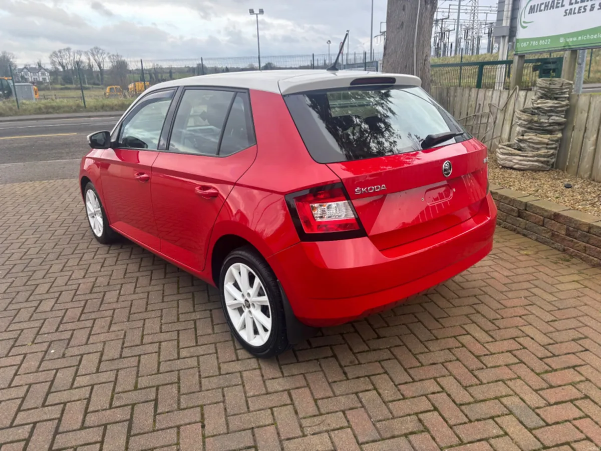Skoda Fabia AMBITION 1.4 TDI 90HP 4DR - Image 4