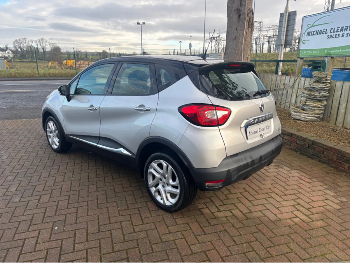 Renault Captur INTENSE 1.5 DCI 90 EU6M 4DR - Image 3