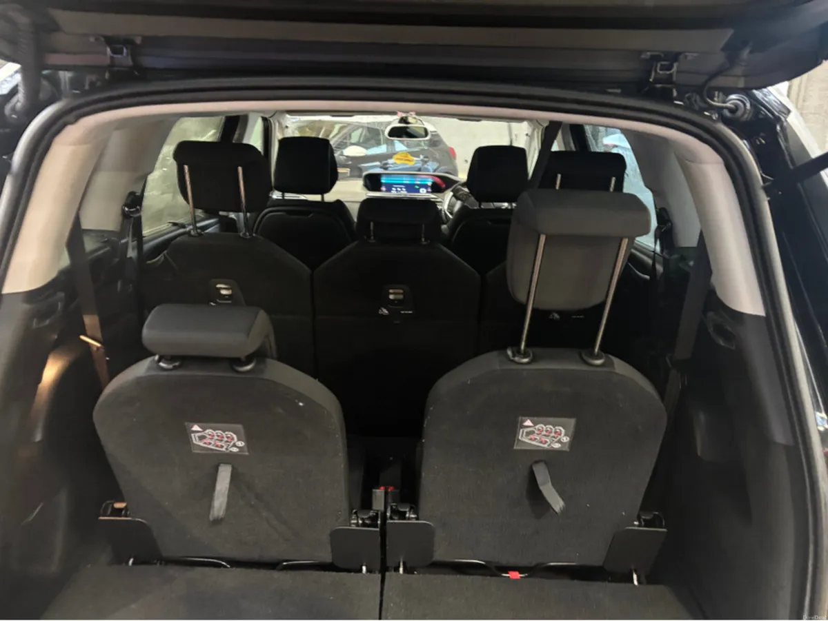 Citroen C4 Spacetourer FLAIR BLUEHDI 1 130 MY22.3 - Image 3