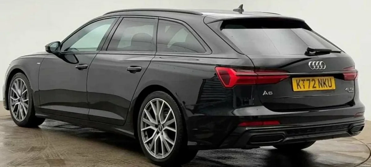 2.0 TDI 40 Black Edition Estate 5dr Diesel S Troni - Image 3