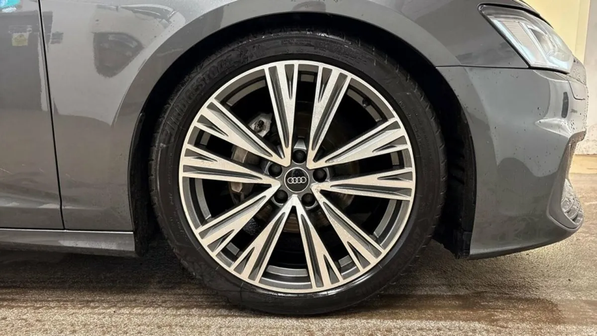 2.0 TDI 40 S line Saloon 4dr Diesel S Tronic Euro - Image 4