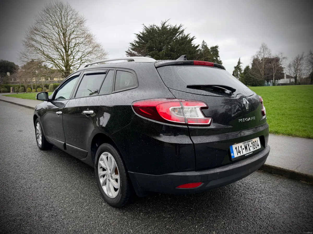 Renault Megane 1.5 Diesel Estate. - Image 4