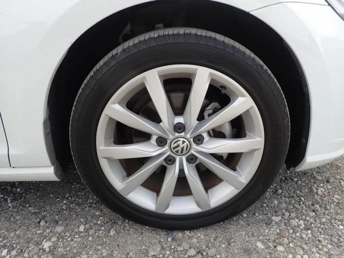 Volkswagen Golf 192 1.2 TSI Comfortline Tech Editi - Image 2