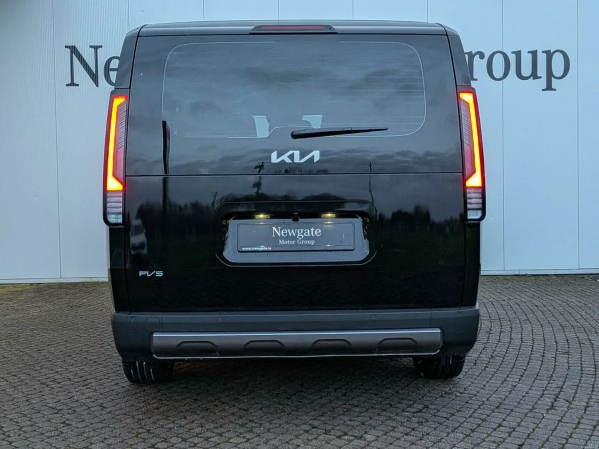 Kia PV5 - Image 3