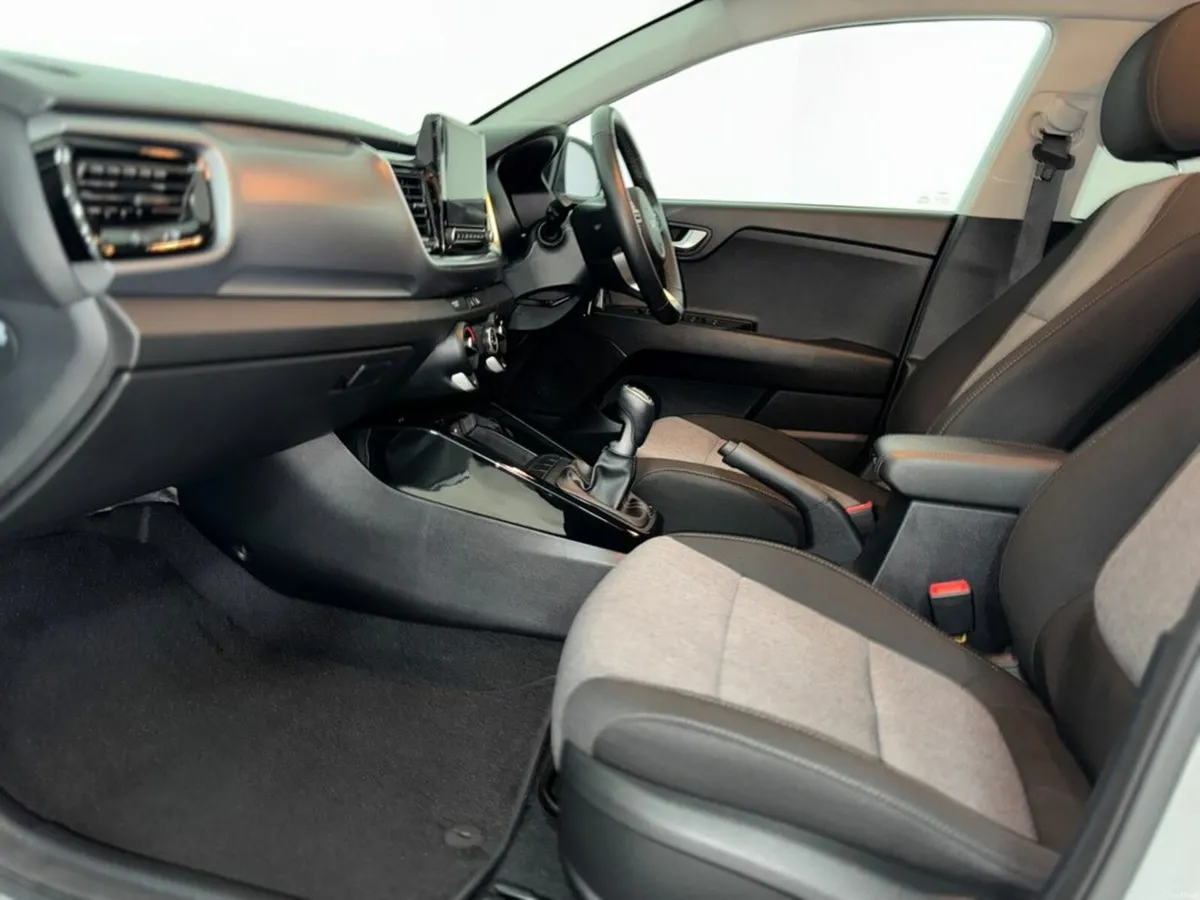 Kia Stonic 1.0 K2 MY25 MT - Image 3