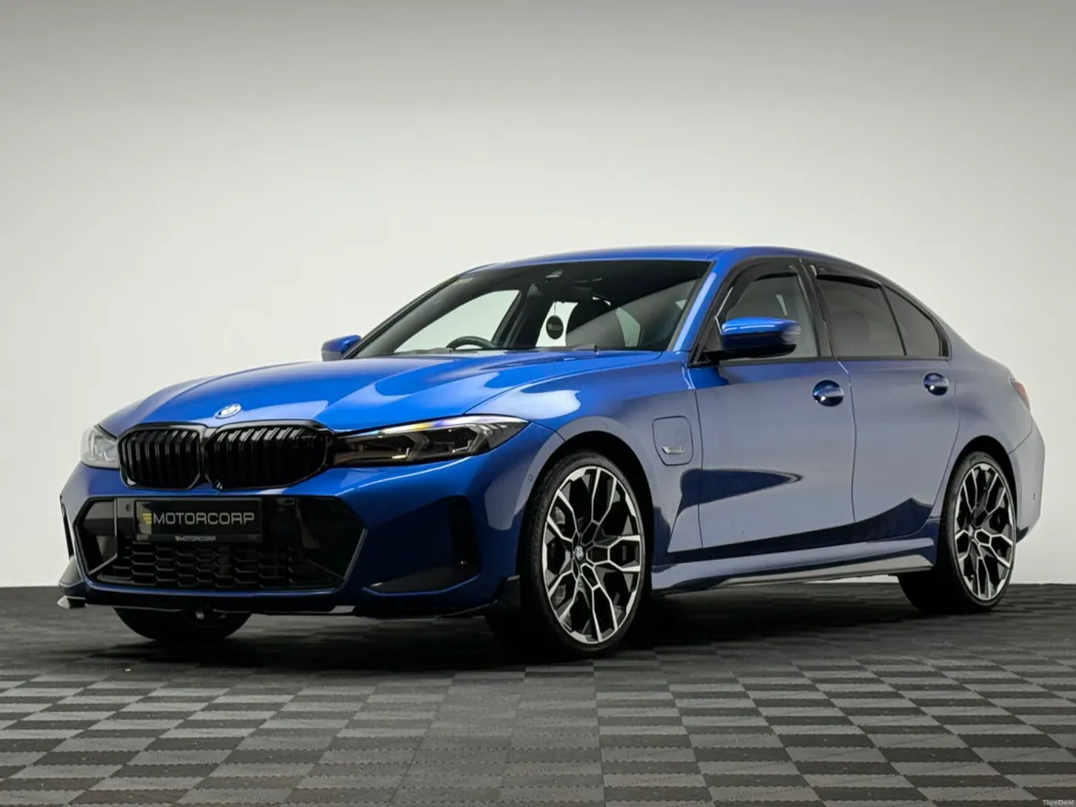 BMW 3-Series 330E M SPORT PRO - Image 3