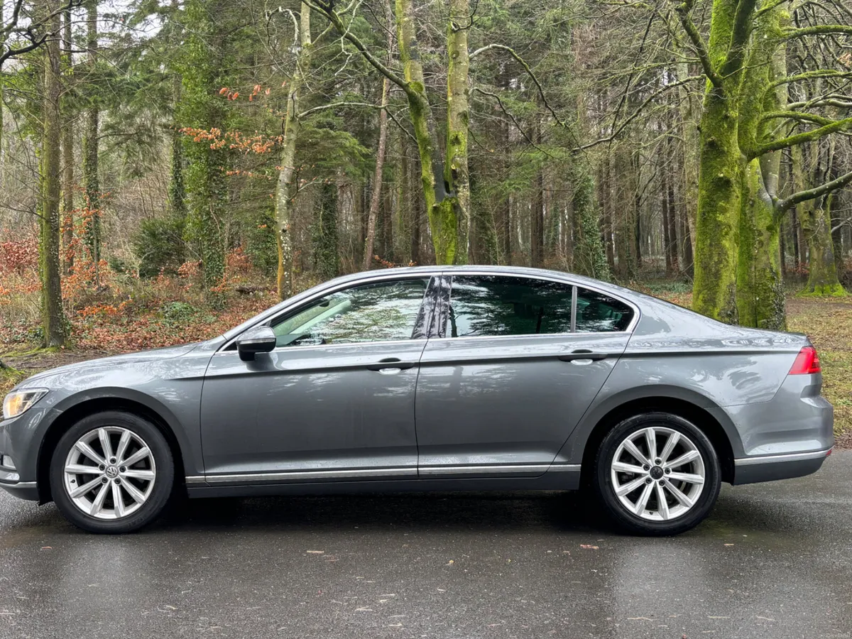 151 Volkswagen Passat 1.6 TDI 120HP Highline - Image 4