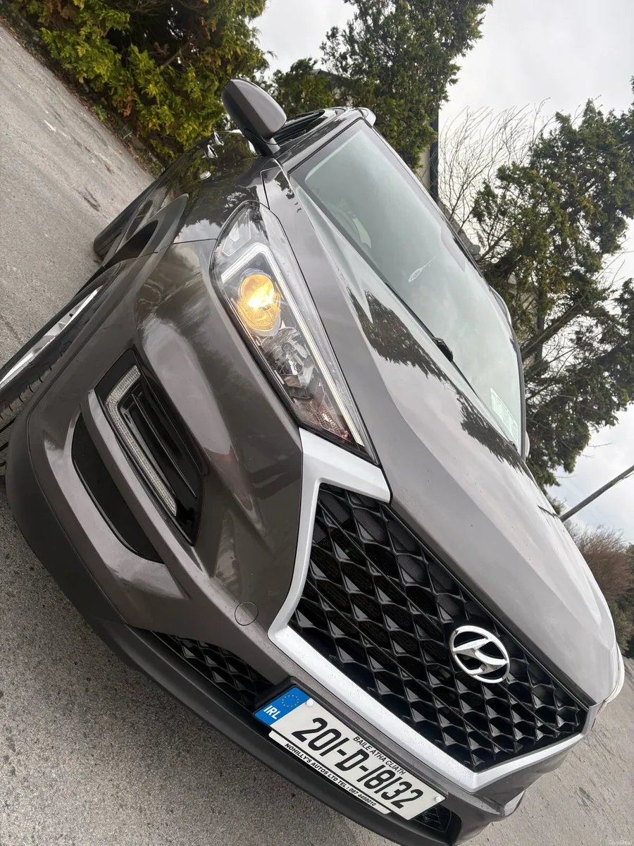 Very clean 201 Hyundai Tucson - Image 2