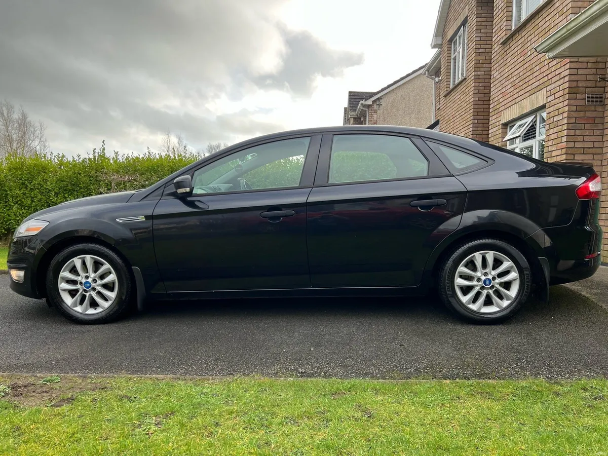 2013 Ford Mondeo Style Nct & Taxed - Image 2